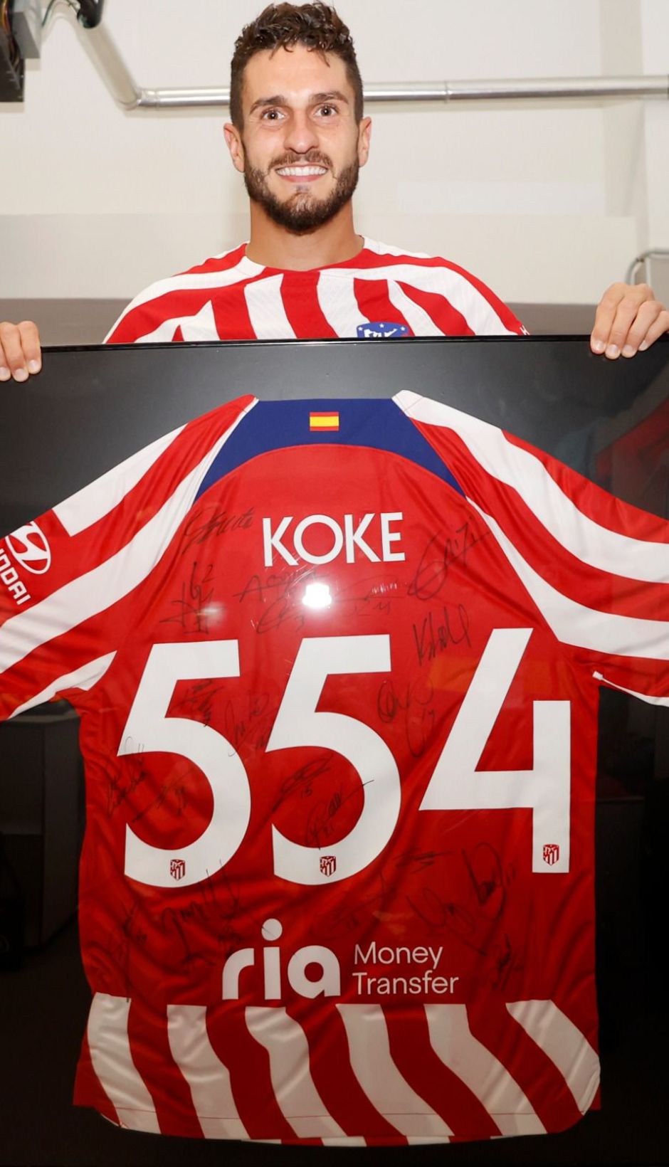 Koke, Gran Capitán y Leyenda Rojiblanca: 554 partidos oficiales, récord en la historia del Atleti. 