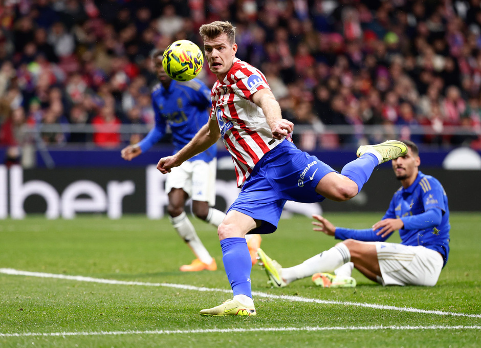 Remate de Sorloth para conseguir su segundo gol de la noche
