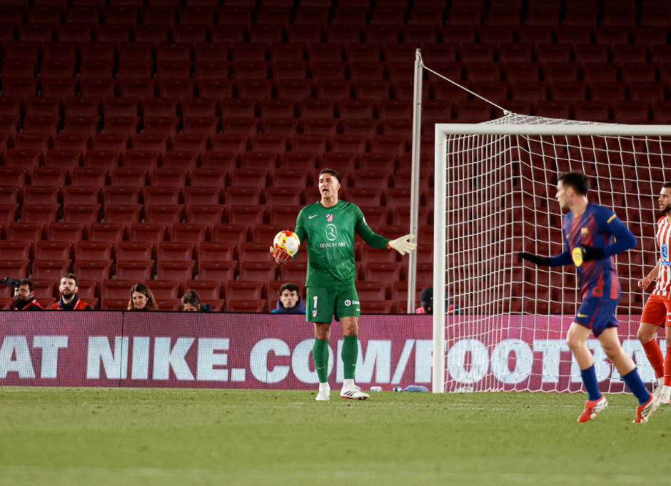 Musso héroe vs Barcelona